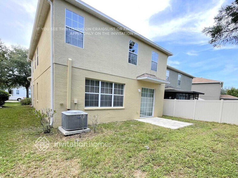 Building Photo - 3450 Tarbolton Way