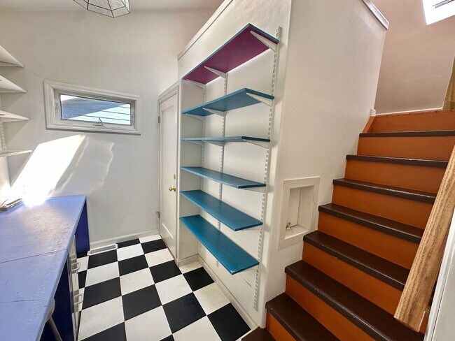 Building Photo - Lovely 3bd+/2ba Home in San Rafael
