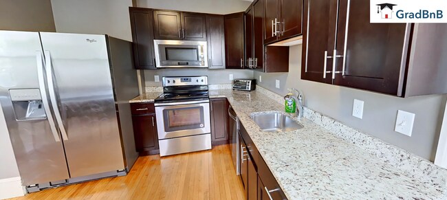 Building Photo - 139 Properties, LLC