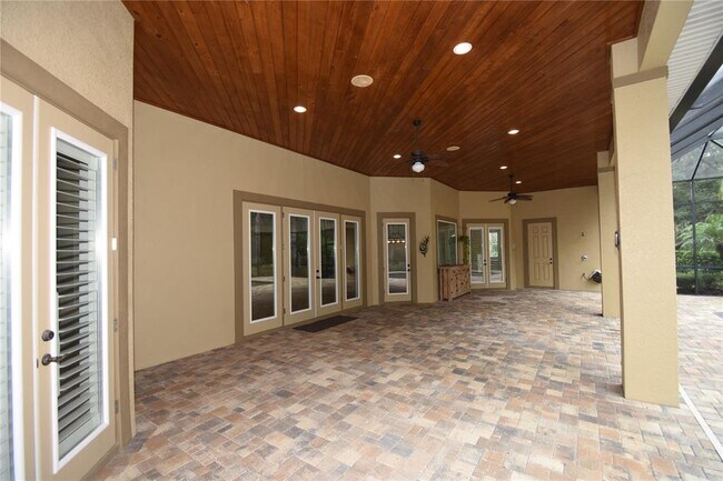 Building Photo - 7 Spanish Moss Ct