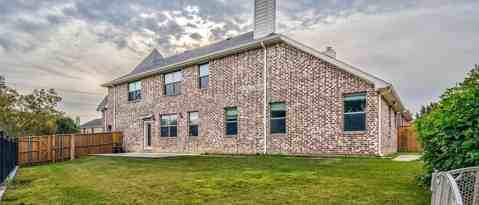 Building Photo - 725 Rembrandt Ct