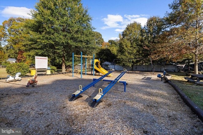 Building Photo - 333 Magothy Beach Rd