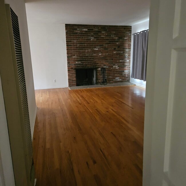 Building Photo - 17333 Enadia Way