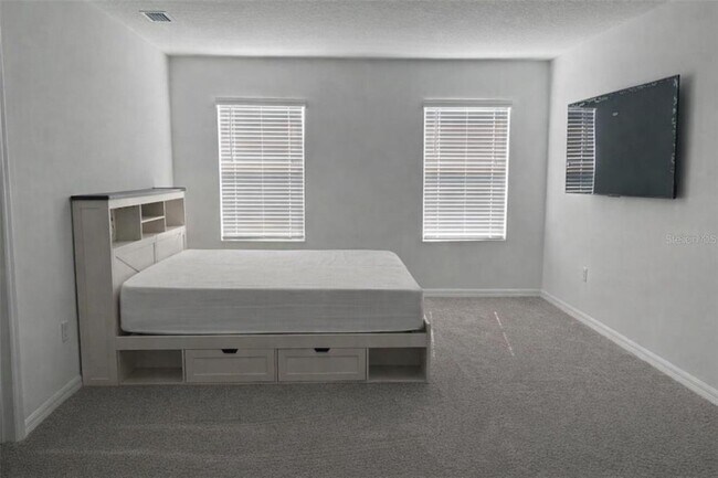 Building Photo - 3440 Ivy Holw Dr