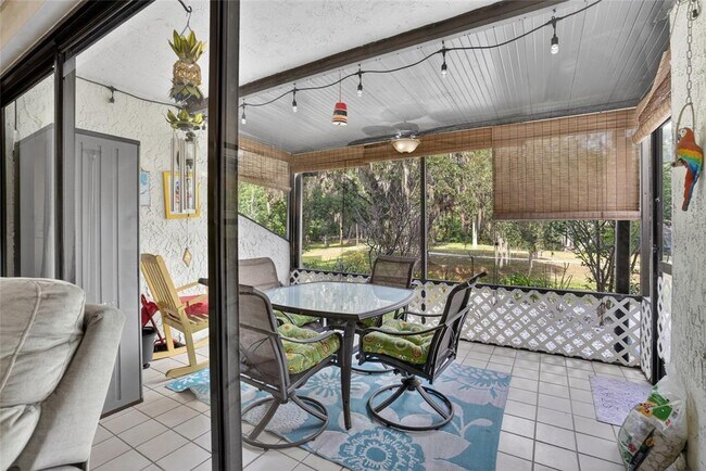 Building Photo - 1166 Carmel Cir