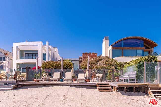 Building Photo - 23752 Malibu Rd