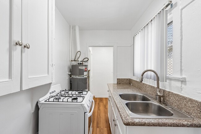 Floorplan - 4214-4240 S. Hoover St.