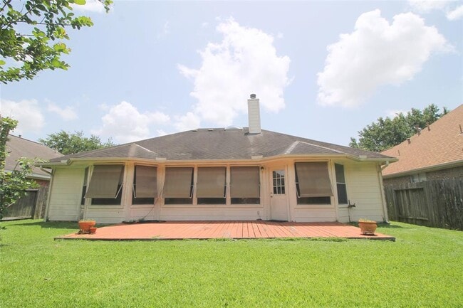 Building Photo - 818 Presley Way