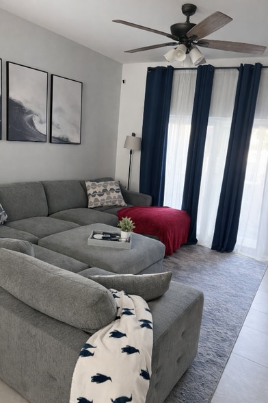 Building Photo - 3646 Pine Oak Cir