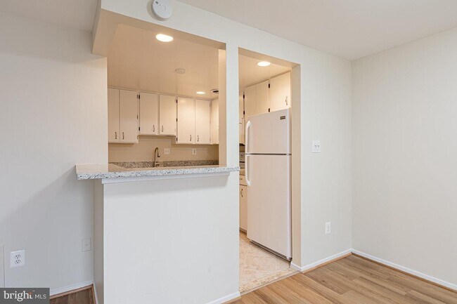 Building Photo - 18728 Nathans Pl