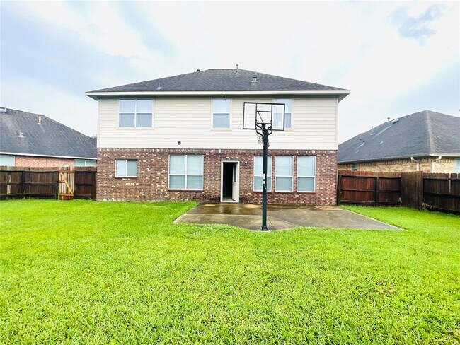 Building Photo - 13710 Clear Trail Ln