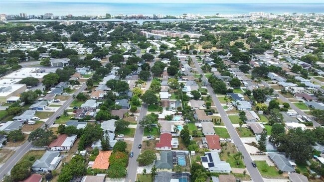 Building Photo - 12644 81st Terrace