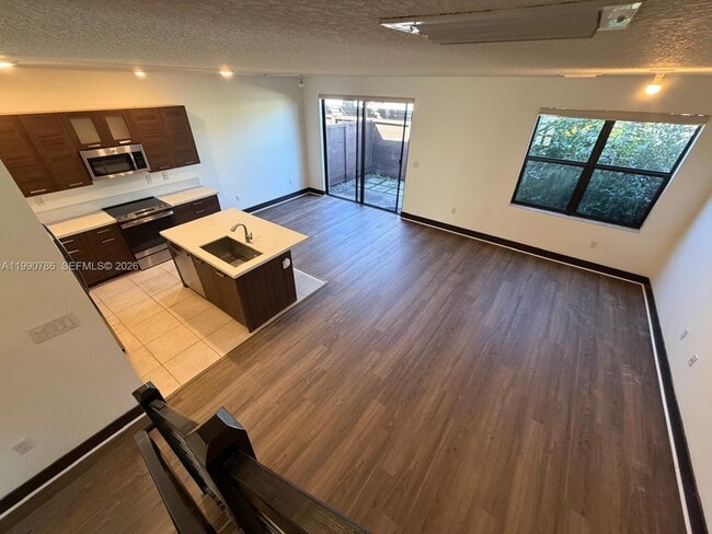 Building Photo - 9143 NW 161st St