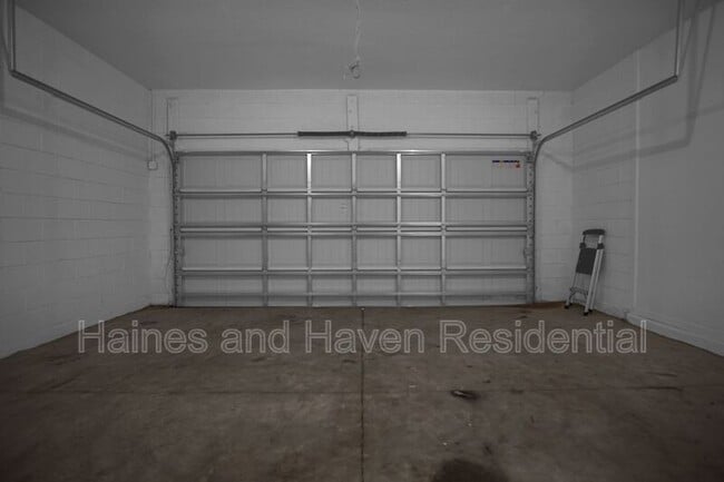 Building Photo - 456 Hennepin Lp