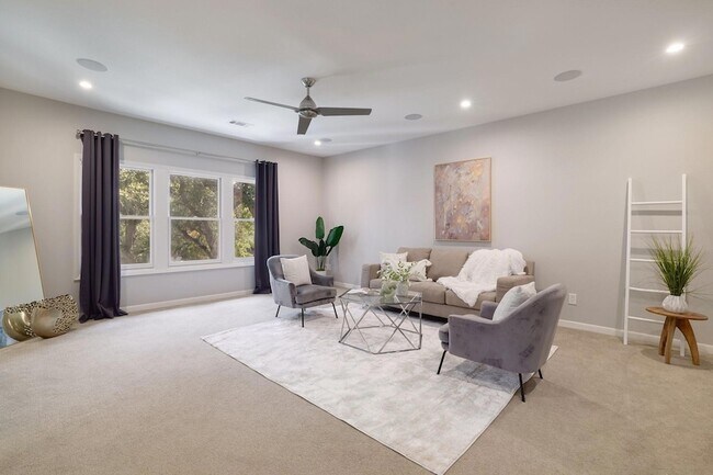Building Photo - 4107 Tablerock Dr