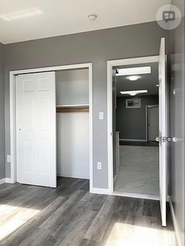 Building Photo - 93-38 43rd Ave