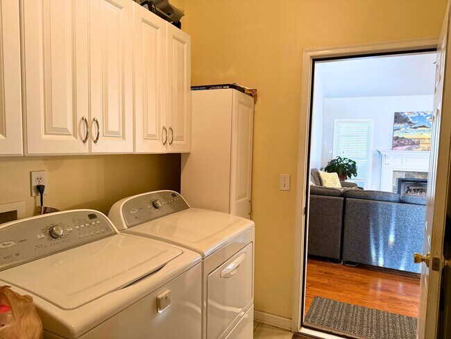 Building Photo - 224 Trotters Ridge Ln