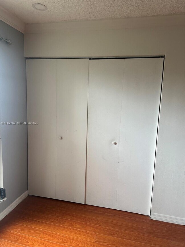 Building Photo - 1624 NW 90th Way