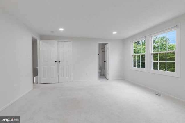 Building Photo - 9410 Onion Patch Dr