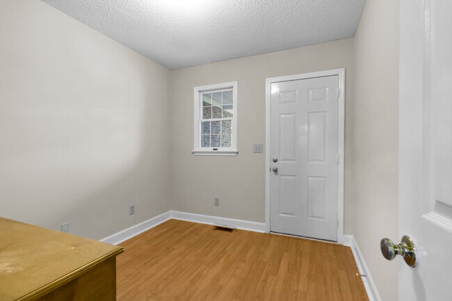 Building Photo - 209 McCoy Ave