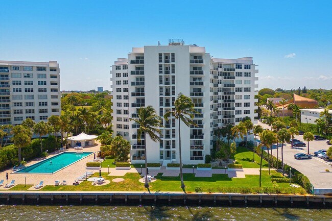 Building Photo - 2800 N Flagler Dr