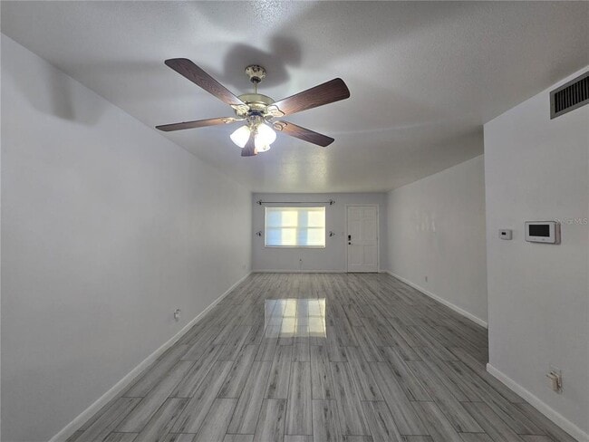 Building Photo - 211 Pasadena Ave N