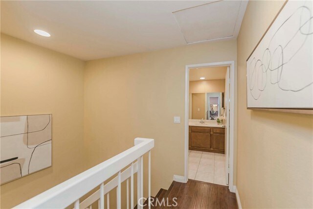 Building Photo - 2410 Plaza De Vista