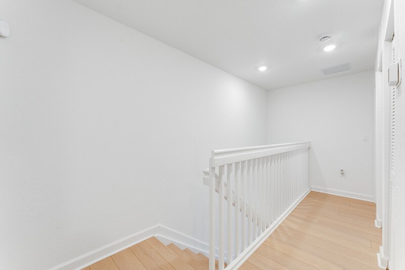 Building Photo - 5025 SW 37th St