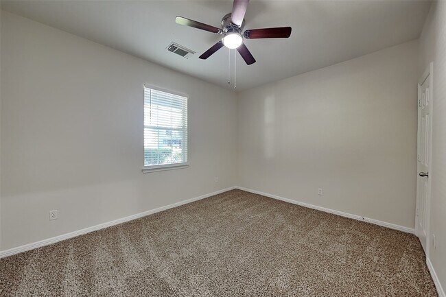 Building Photo - 17906 Magenta Springs Dr