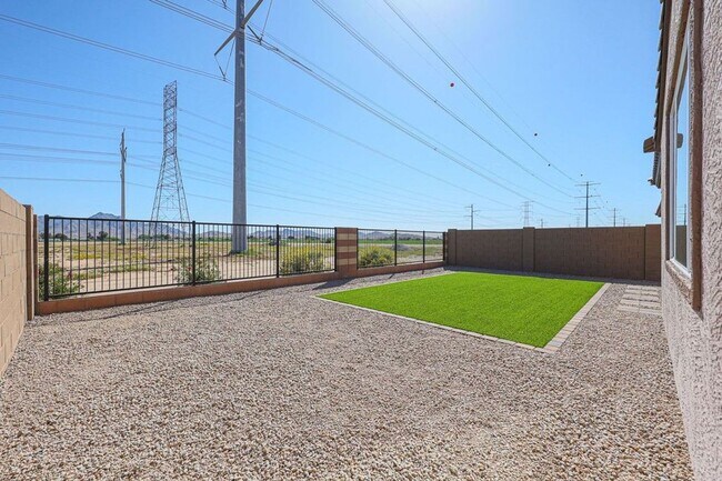 Building Photo - Alamar Living, 4 Bed, 3 Bath Rental!