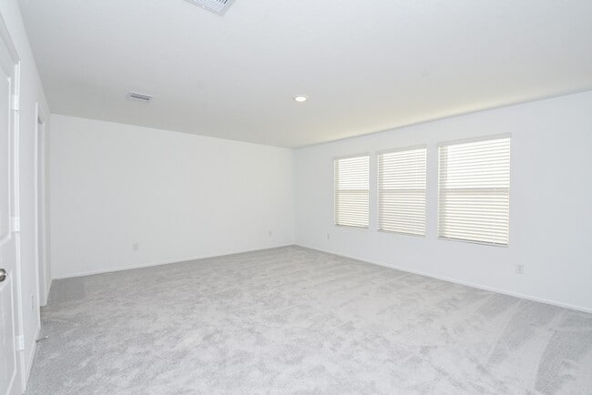 Building Photo - 18987 Panzini Dr