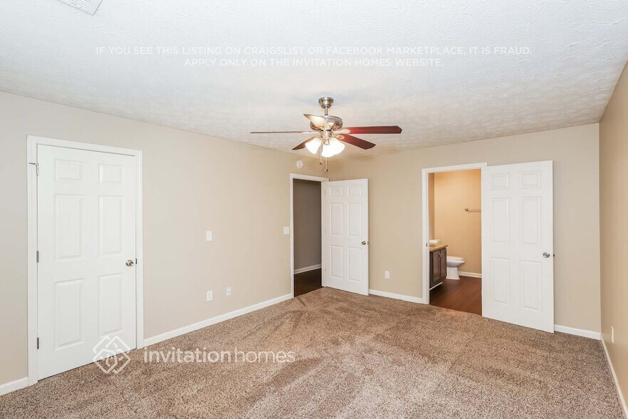 Building Photo - 8945 Ochil Ln