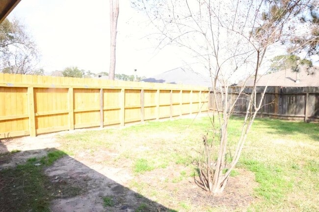 Building Photo - 2327 Shadbury Ct