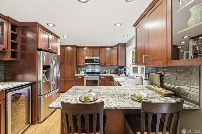 Building Photo - 3bd/2.25ba Duvall Home