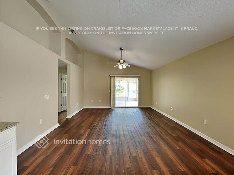 Building Photo - 6425 Barberry Ct
