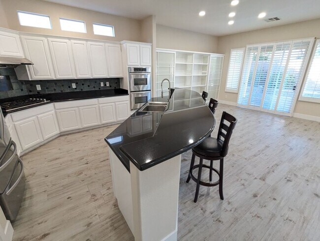 Building Photo - 9976 Liberty View Rd