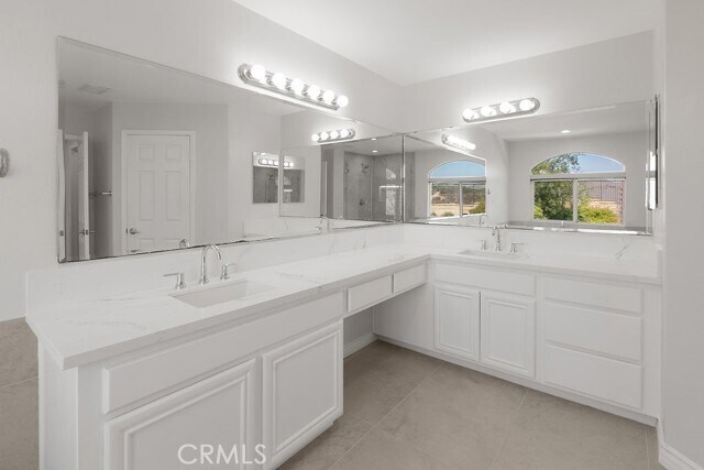 Building Photo - 2029 Roadrunner Ave