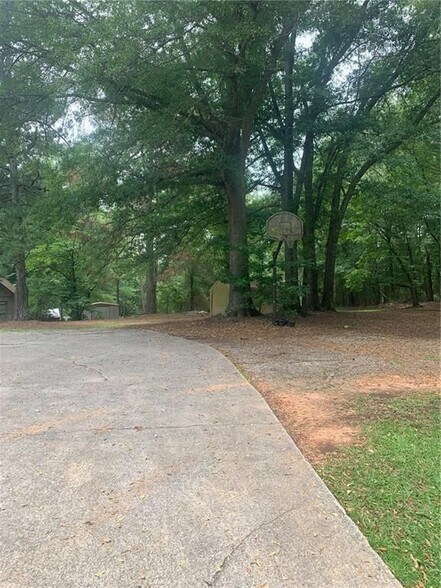 Building Photo - 3229 Bold Springs Rd