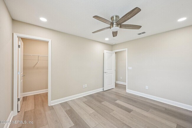 Building Photo - 91 Ridgewind Dr
