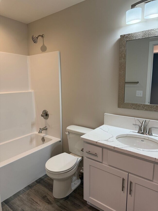 Building Photo - Brand New 2-story 3 bedroom/2.5 bath townhome
