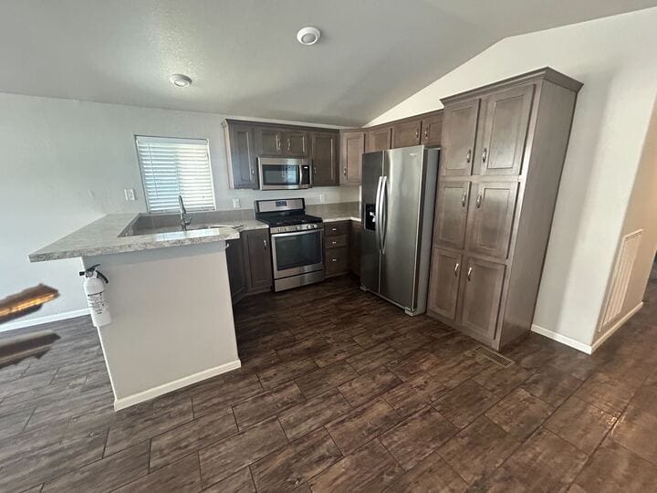 Building Photo - 530 S Alma School Rd