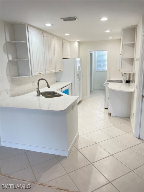 Building Photo - 5549 Cove Cir