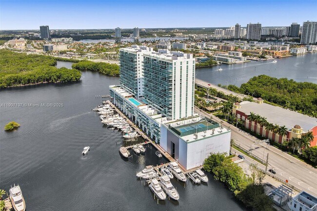 Building Photo - 400 Sunny Isles Blvd