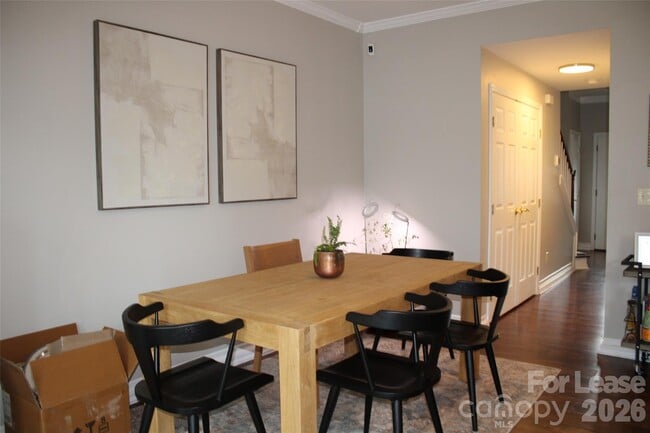 Building Photo - 17726 Delmas Dr