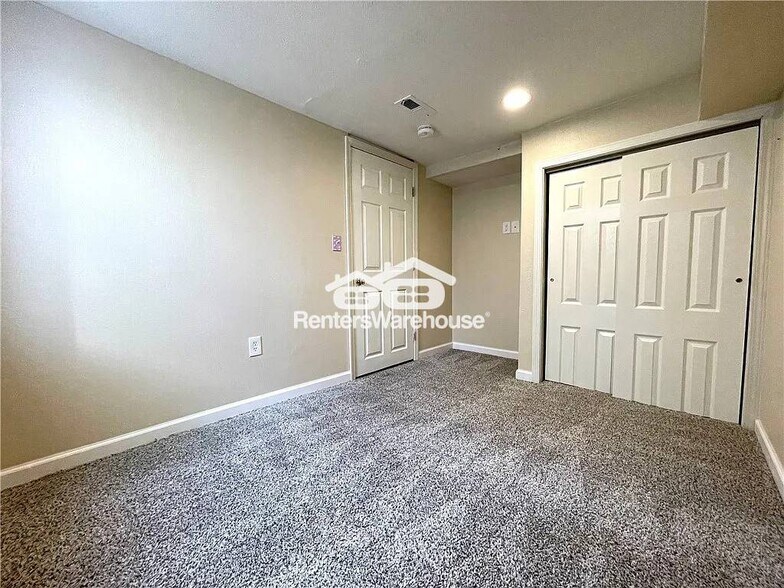 Building Photo - 5810 Francis Ave