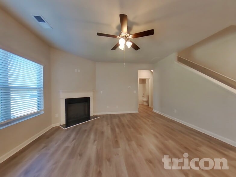 Building Photo - 767 Humphry Dr