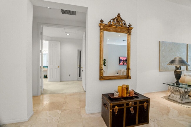 Building Photo - 1012 SW 156th Ave