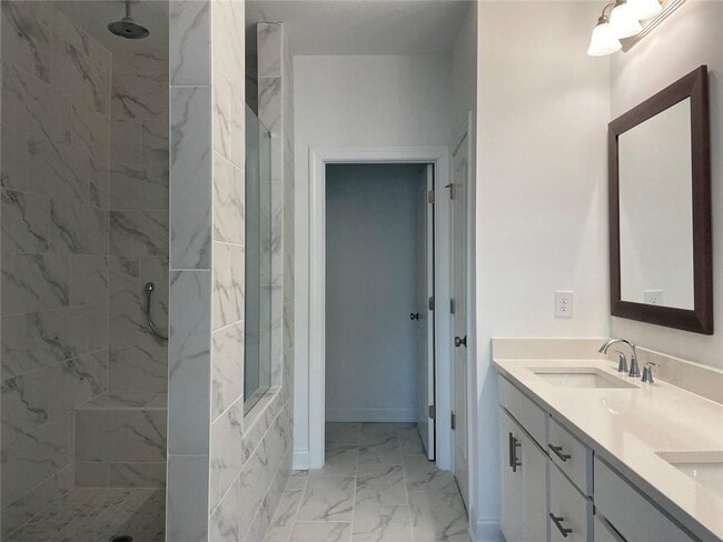 Building Photo - 3243 Bartee Walk