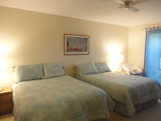 Building Photo - Nokomis/Osprey Area -- Close to beautiful ...
