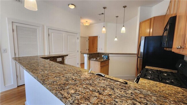 Building Photo - 799 Hammond Dr